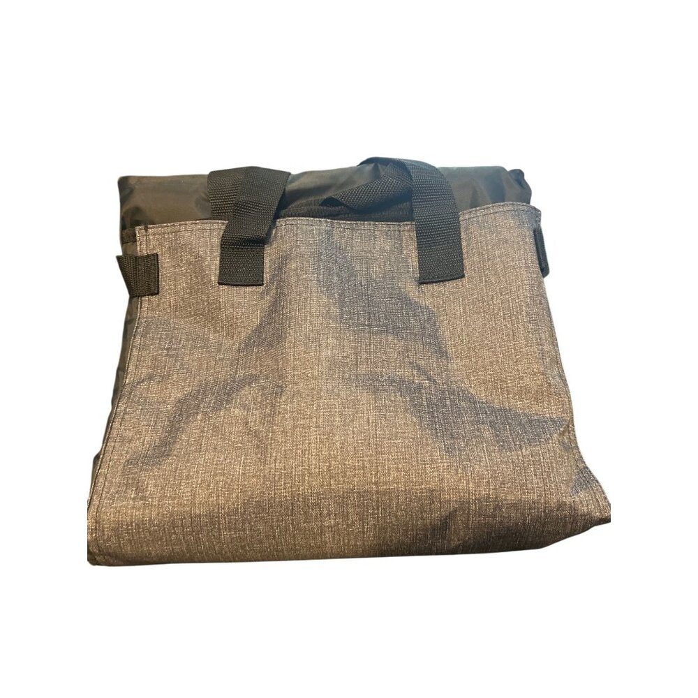 Thirty-One Charcoal Crosshatch Bleacher Blanket With Carry Handles - New In Pack